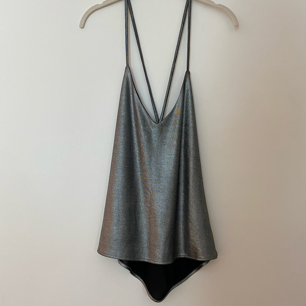 Revolve BY THE WAY metalic top - Picture 3 of 5